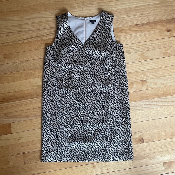 Ann Taylor Shift Dress - Picture 4 of 7